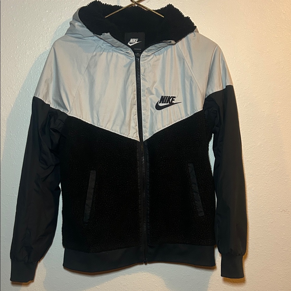 Nike Two-Tone Black and Gray Hoodie
